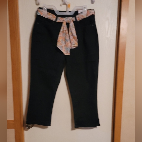 croft & barrow Pants - Croft & Barrow Capri Denim pants